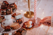 Afbeelding in Gallery-weergave laden, Hemelse high tea