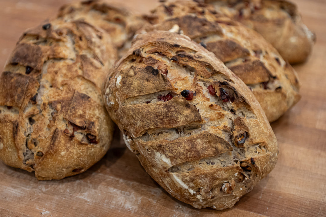 Walnoten cranberry zuurdesembrood 900gr